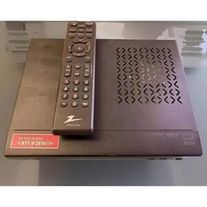 Zenith DTT901 DTV Tuner with Original Remote
